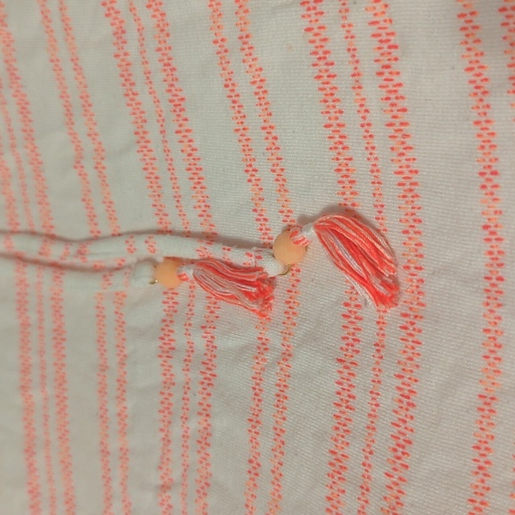 Victoria's Secret pullover - Picture 4 of 6